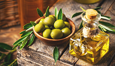 Aceite de Orujo de Oliva: El gran desconocido que deberías tener en tu cocina 2 Propiedades y beneficios del aceite de orujo