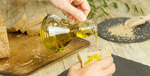 Aceite de Oliva en Ayunas: El impulso matutino para tu salud integral 1 Salud Digestiva