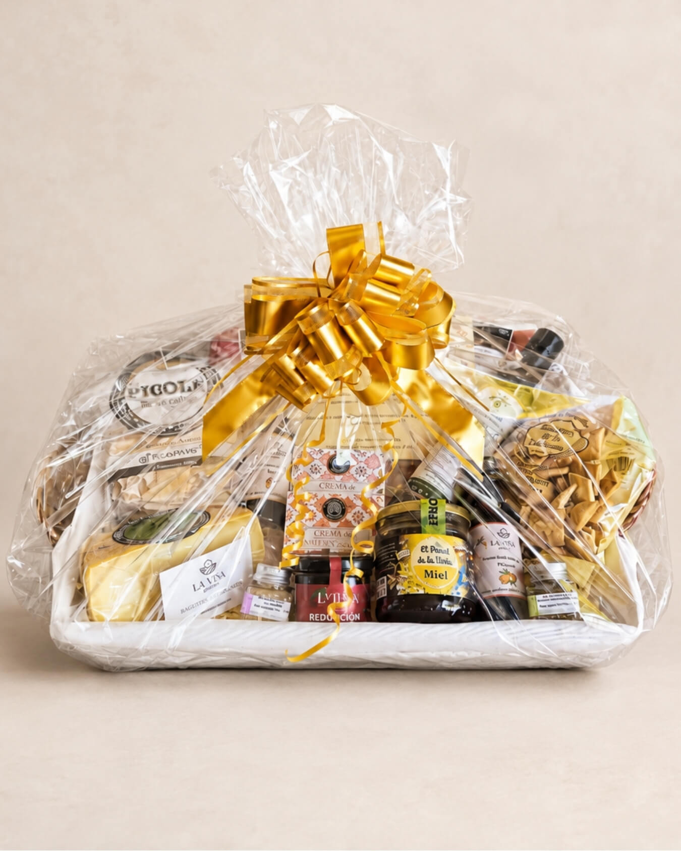 Cesta gourmet premium para regalo de empresa con selección de productos La Viña Gourmet