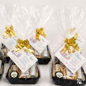 Regalo personalizado para profesores con selección de productos gourmet La Viña